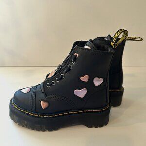Dr. Martens Sinclair Leather Heart Platform Boots NWOB